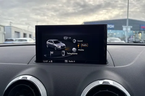 GX69XFY Audi A3 1.0 TFSI 30 Black Edition Sportback Euro 6 (s/s) 5dr Thumbnail #16