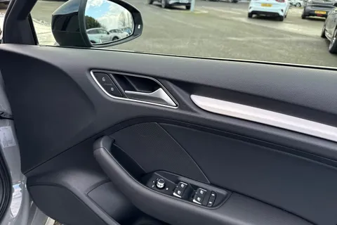 GX69XFY Audi A3 1.0 TFSI 30 Black Edition Sportback Euro 6 (s/s) 5dr Thumbnail #20