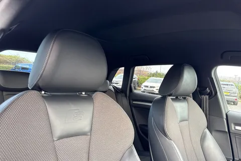 GX69XFY Audi A3 1.0 TFSI 30 Black Edition Sportback Euro 6 (s/s) 5dr Thumbnail #23