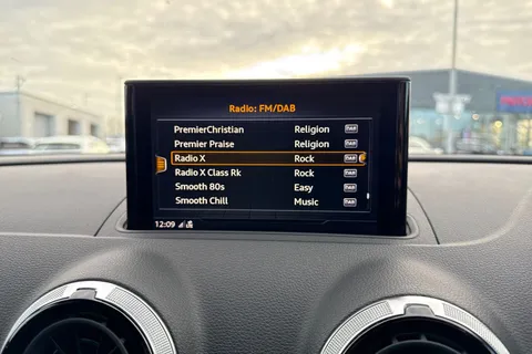 GX69XFY Audi A3 1.0 TFSI 30 Black Edition Sportback Euro 6 (s/s) 5dr Thumbnail #46