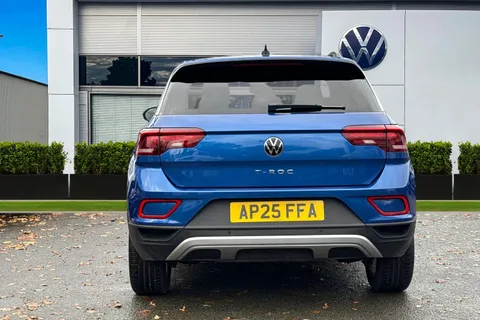 AP25FFA Volkswagen T-Roc 1.5 TSI Match 5dr DSG | Rear Camera | App Connect Thumbnail #4