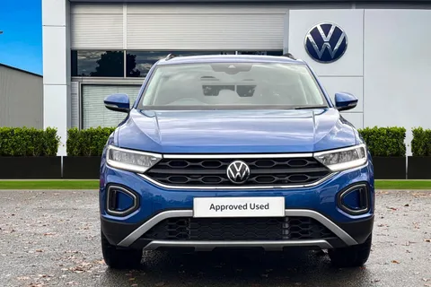 AP25FFA Volkswagen T-Roc 1.5 TSI Match 5dr DSG | Rear Camera | App Connect Thumbnail #5