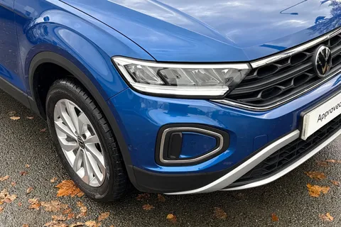 AP25FFA Volkswagen T-Roc 1.5 TSI Match 5dr DSG | Rear Camera | App Connect Thumbnail #8