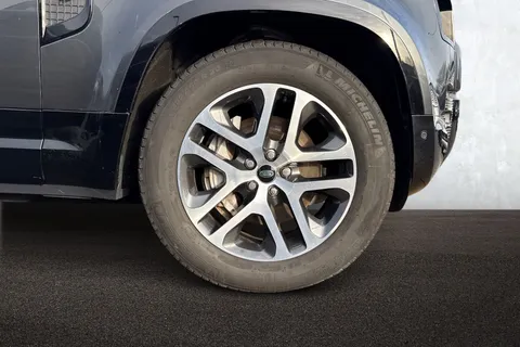 9 of 48 for Land Rover Defender 90 3.0 D300 X-Dynamic HSE 3dr