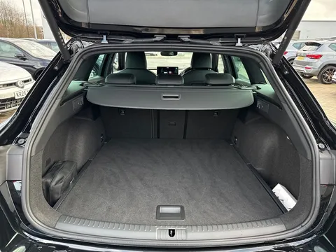 KP25JPU CUPRA Leon 1.5 eTSI 150 V1 5dr DSG Thumbnail #9