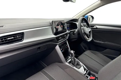 AP25FFA Volkswagen T-Roc 1.5 TSI Match 5dr DSG | Rear Camera | App Connect Thumbnail #14