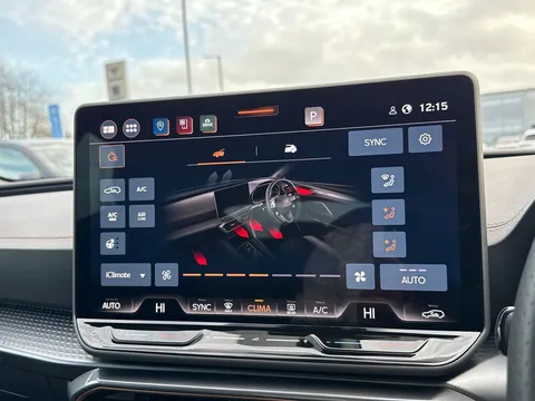 KP25JPU CUPRA Leon 1.5 eTSI 150 V1 5dr DSG Thumbnail #18