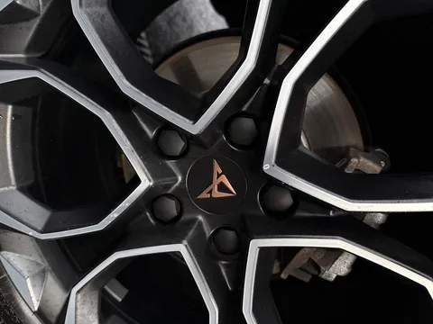 KP25JPU CUPRA Leon 1.5 eTSI 150 V1 5dr DSG Thumbnail #25