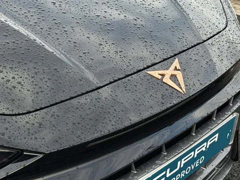 KP25JPU CUPRA Leon 1.5 eTSI 150 V1 5dr DSG Thumbnail #27