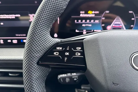 DF75PZD Audi Q5 2.0 TDI Edition 1 S Tronic quattro Euro 6 (s/s) 5dr Thumbnail #26