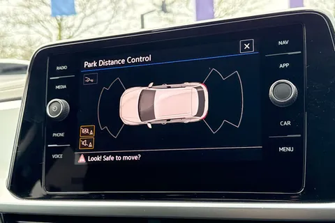 AP25FFA Volkswagen T-Roc 1.5 TSI Match 5dr DSG | Rear Camera | App Connect Thumbnail #30