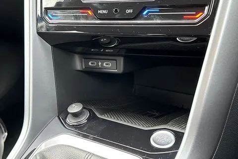 AP25FFA Volkswagen T-Roc 1.5 TSI Match 5dr DSG | Rear Camera | App Connect Thumbnail #33