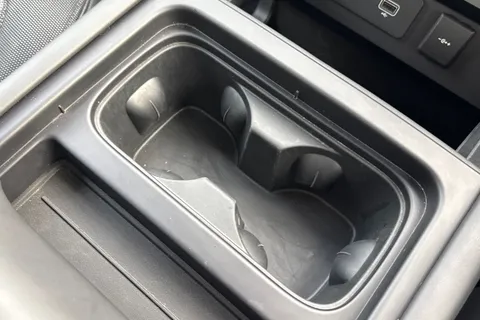 44 of 48 for Land Rover Defender 90 3.0 D300 X-Dynamic HSE 3dr