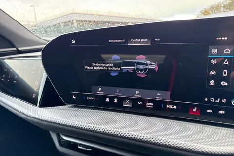 DF75PZD Audi Q5 2.0 TDI Edition 1 S Tronic quattro Euro 6 (s/s) 5dr Thumbnail #52