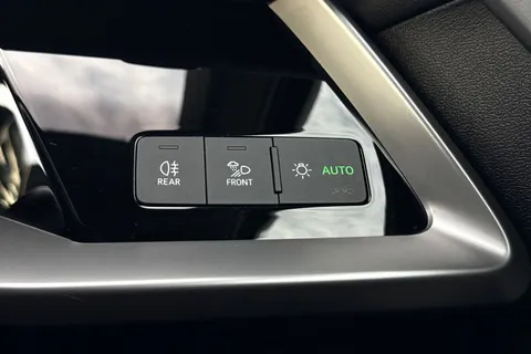 DA72KPV Audi A3 S line 35 TFSI 150 PS S tronic Thumbnail #33