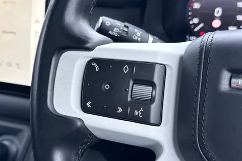 DL22GLK Land Rover Defender 90 3.0 D250 X-Dynamic HSE 3dr Thumbnail #33