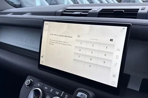 DL22GLK Land Rover Defender 90 3.0 D250 X-Dynamic HSE 3dr Thumbnail #38