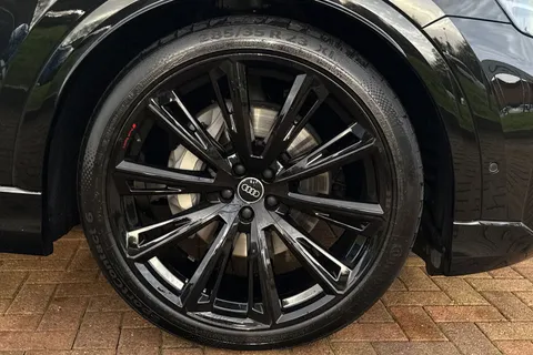 BK75LLP Audi Q8 SUV  Black Edition 50 TDI quattro 286 PS tiptronic Thumbnail #12