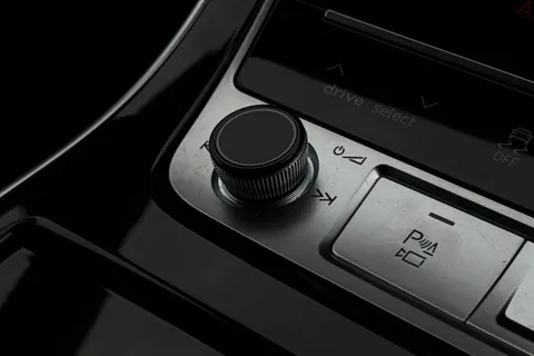 BK75LLP Audi Q8 SUV  Black Edition 50 TDI quattro 286 PS tiptronic Thumbnail #45