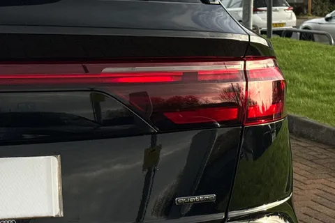 BK75LLP Audi Q8 SUV  Black Edition 50 TDI quattro 286 PS tiptronic Thumbnail #47