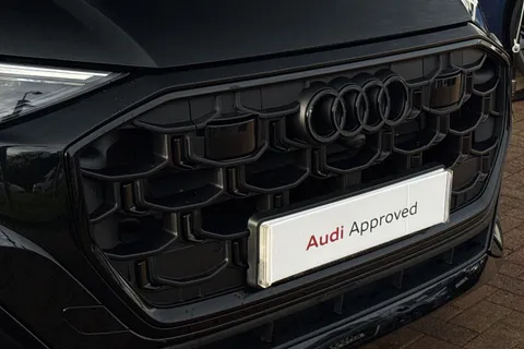 BK75LLP Audi Q8 SUV  Black Edition 50 TDI quattro 286 PS tiptronic Thumbnail #55