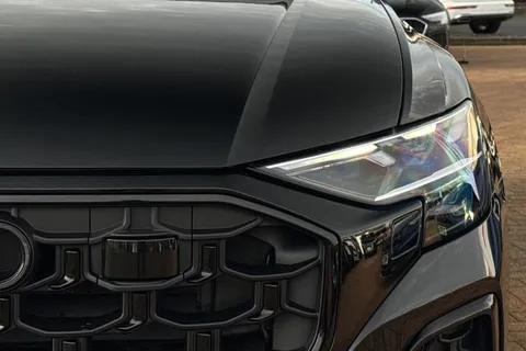 BK75LLP Audi Q8 SUV  Black Edition 50 TDI quattro 286 PS tiptronic Thumbnail #56