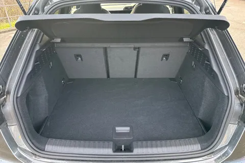 KY25CGE Audi A3 Black Edition 35 TFSI  150 PS S tronic Thumbnail #6