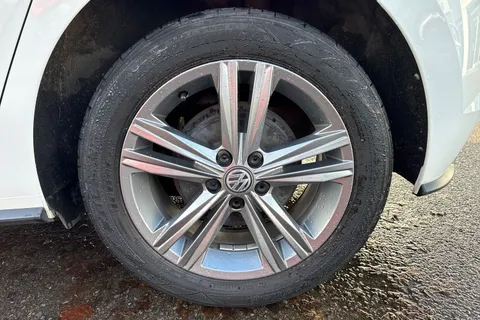 MD19HKO Volkswagen Polo 1.0 TSI 95 R-Line 5dr Thumbnail #11