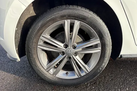 MD19HKO Volkswagen Polo 1.0 TSI 95 R-Line 5dr Thumbnail #13