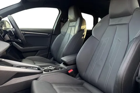 KY25CGE Audi A3 Black Edition 35 TFSI  150 PS S tronic Thumbnail #15