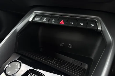 KY25CGE Audi A3 Black Edition 35 TFSI  150 PS S tronic Thumbnail #29