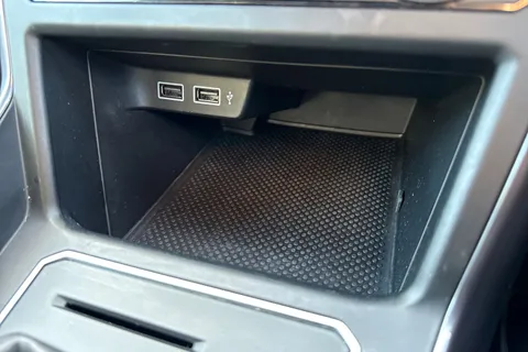 MD19HKO Volkswagen Polo 1.0 TSI 95 R-Line 5dr Thumbnail #38