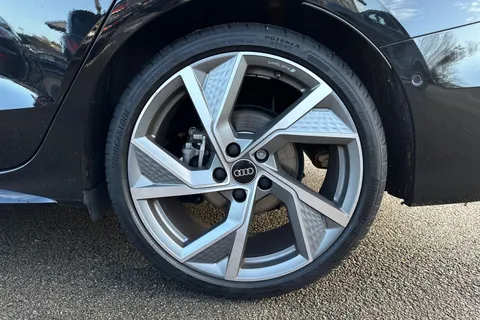 KO25XYX Audi A3 Black Edition 35 TFSI  150 PS S tronic Thumbnail #9