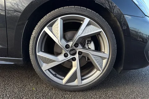 KO25XYX Audi A3 Black Edition 35 TFSI  150 PS S tronic Thumbnail #11