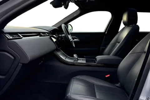 3 of 49 for Land Rover Range Rover Velar 2.0 D200 Dynamic SE 5dr