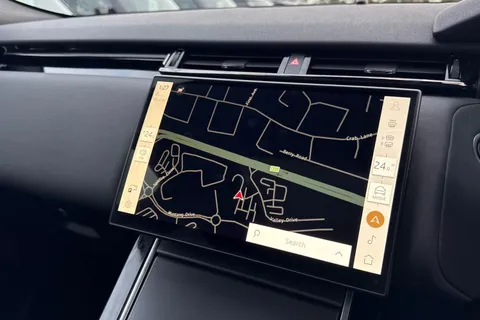 12 of 49 for Land Rover Range Rover Velar 2.0 D200 Dynamic SE 5dr