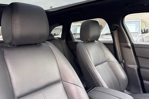 22 of 49 for Land Rover Range Rover Velar 2.0 D200 Dynamic SE 5dr