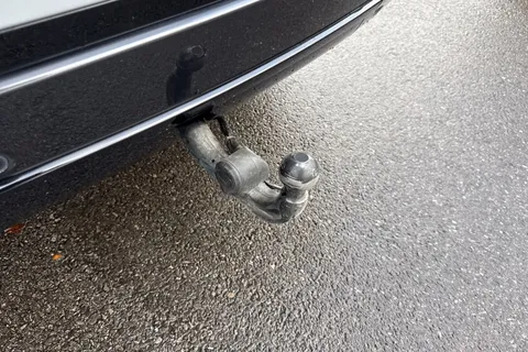 31 of 49 for Land Rover Range Rover Velar 2.0 D200 Dynamic SE 5dr