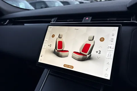 41 of 49 for Land Rover Range Rover Velar 2.0 D200 Dynamic SE 5dr