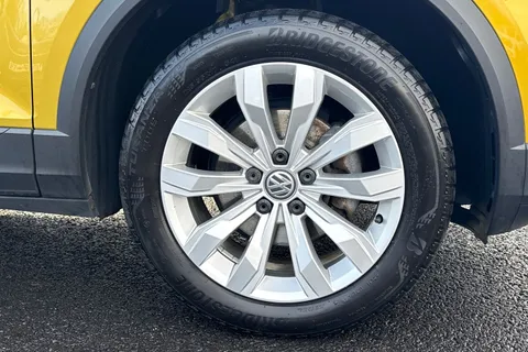 CP19CCU Volkswagen T-Roc 1.5 TSI EVO SE 5dr Thumbnail #11