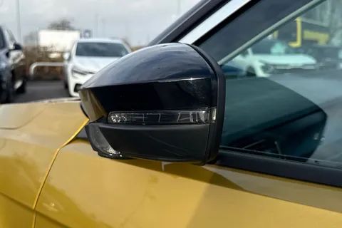 CP19CCU Volkswagen T-Roc 1.5 TSI EVO SE 5dr Thumbnail #25