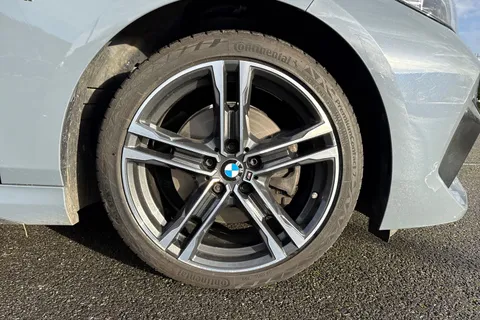 HJ72LBL BMW 2 Series Gran Coupe 1.5 218i M Sport DCT Euro 6 (s/s) 4dr Thumbnail #9