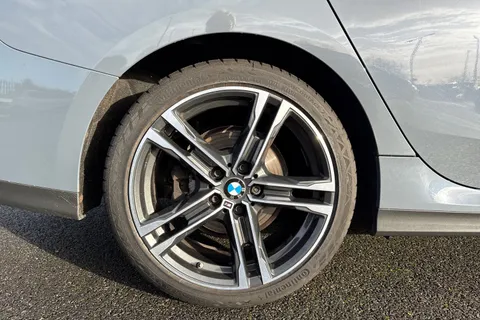 HJ72LBL BMW 2 Series Gran Coupe 1.5 218i M Sport DCT Euro 6 (s/s) 4dr Thumbnail #10