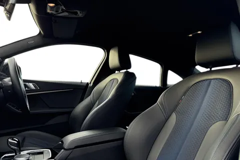 HJ72LBL BMW 2 Series Gran Coupe 1.5 218i M Sport DCT Euro 6 (s/s) 4dr Thumbnail #15