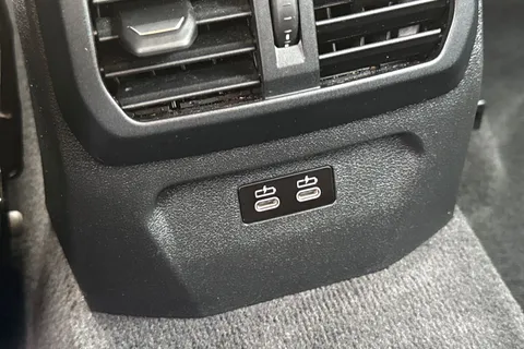 HJ72LBL BMW 2 Series Gran Coupe 1.5 218i M Sport DCT Euro 6 (s/s) 4dr Thumbnail #31