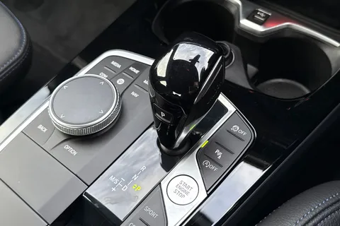 HJ72LBL BMW 2 Series Gran Coupe 1.5 218i M Sport DCT Euro 6 (s/s) 4dr Thumbnail #51