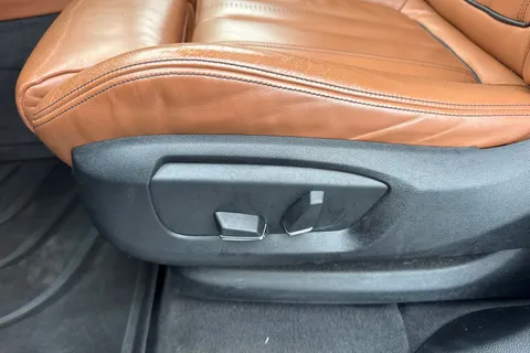 YA16ZFH BMW X5 3.0 40d M Sport Auto xDrive Euro 6 (s/s) 5dr Thumbnail #42