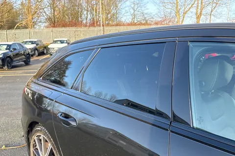 PK74VKX Audi A6 Avant Avant Black Edition 40 TDI quattro 204 PS S tronic Thumbnail #33
