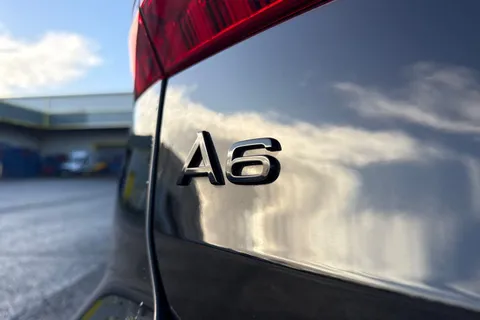 PK74VKX Audi A6 Avant Avant Black Edition 40 TDI quattro 204 PS S tronic Thumbnail #35