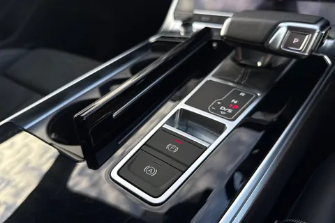 PK74VKX Audi A6 Avant Avant Black Edition 40 TDI quattro 204 PS S tronic Thumbnail #50